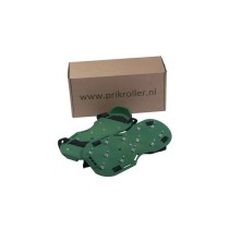 Prikschoenen om door natte coating, gietvloeren of egaline te kunnen lopen.